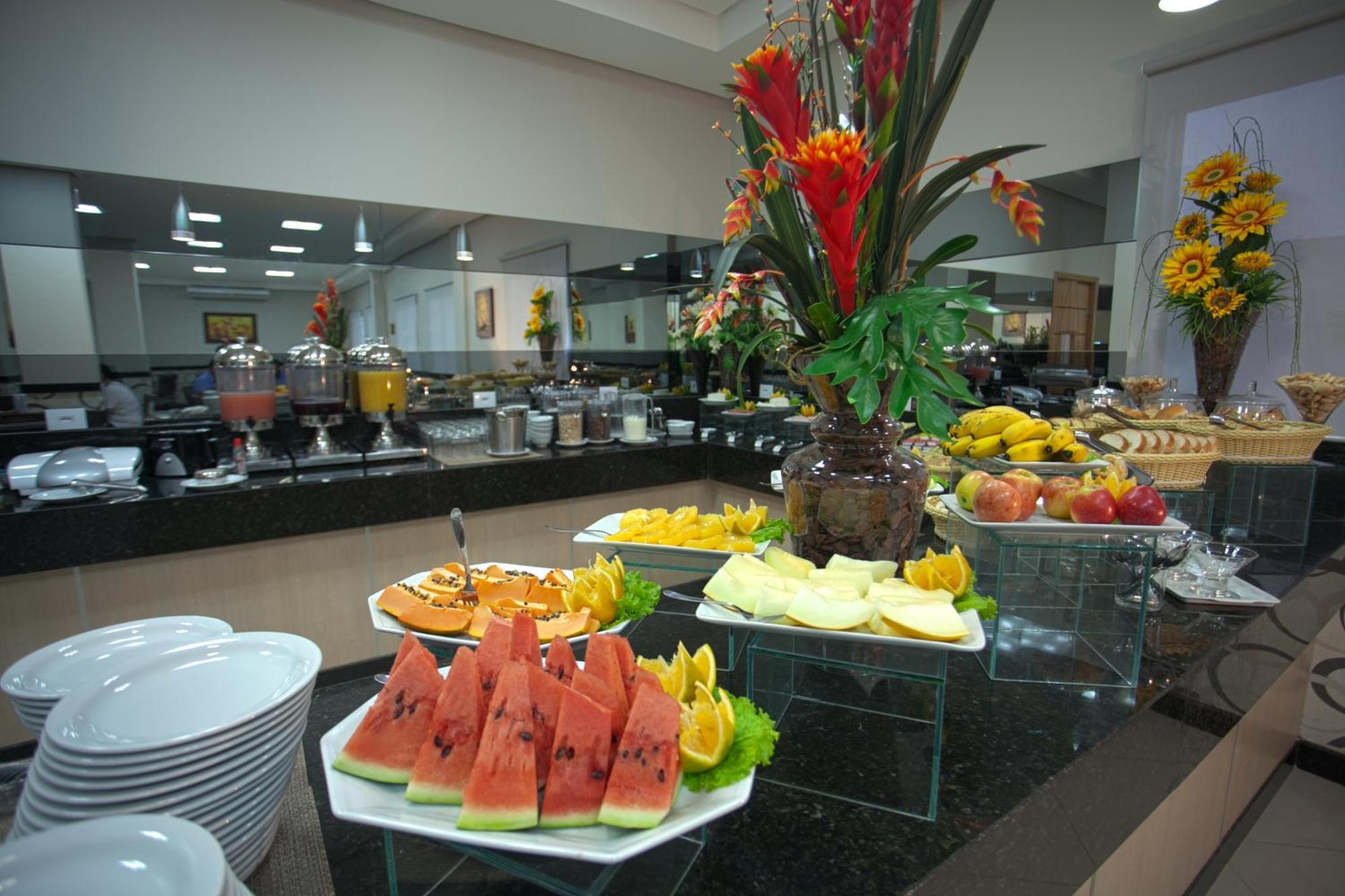 Skala Traveling Hotel Cuiabá Zewnętrze zdjęcie